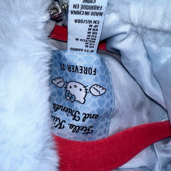 Hello kitty Sweater - Picture 4 of 5